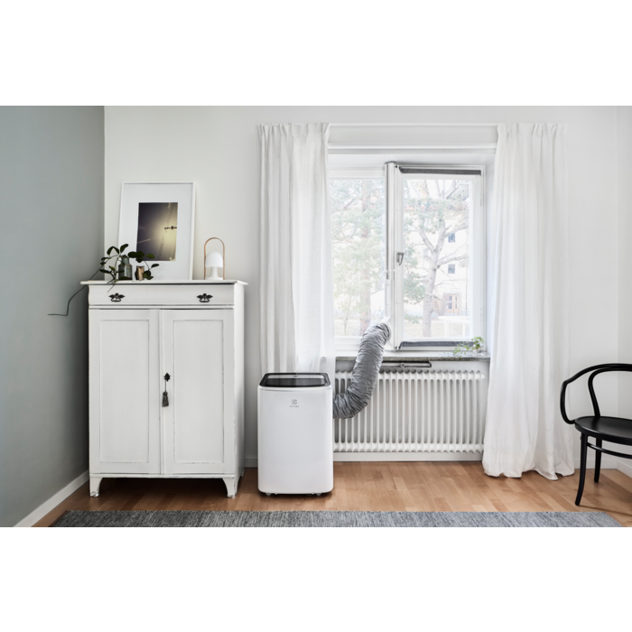 Electrolux - Ilmastointilaitteen asennus - EWK04