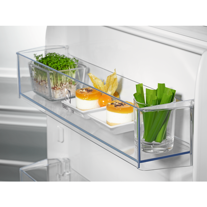 Electrolux - Integroitava jääkaappipakastin - LND5FE18S