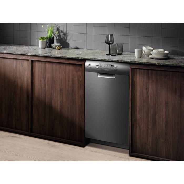 Electrolux - 45 cm astianpesukone - ESS42200SX