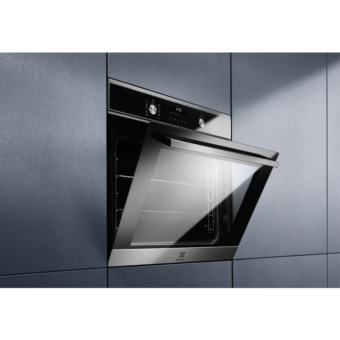 Electrolux - Pyrolyysiuuni - Y6POD57X
