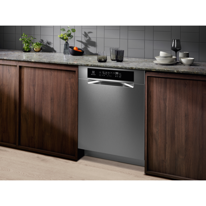 Electrolux - 60 cm astianpesukone - ESS87300UX