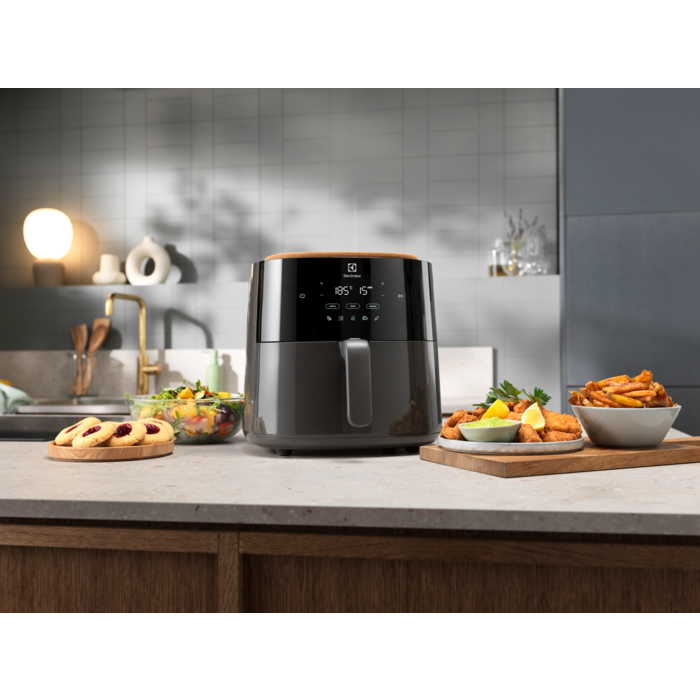 Electrolux - Air Fryer - EAF5CG