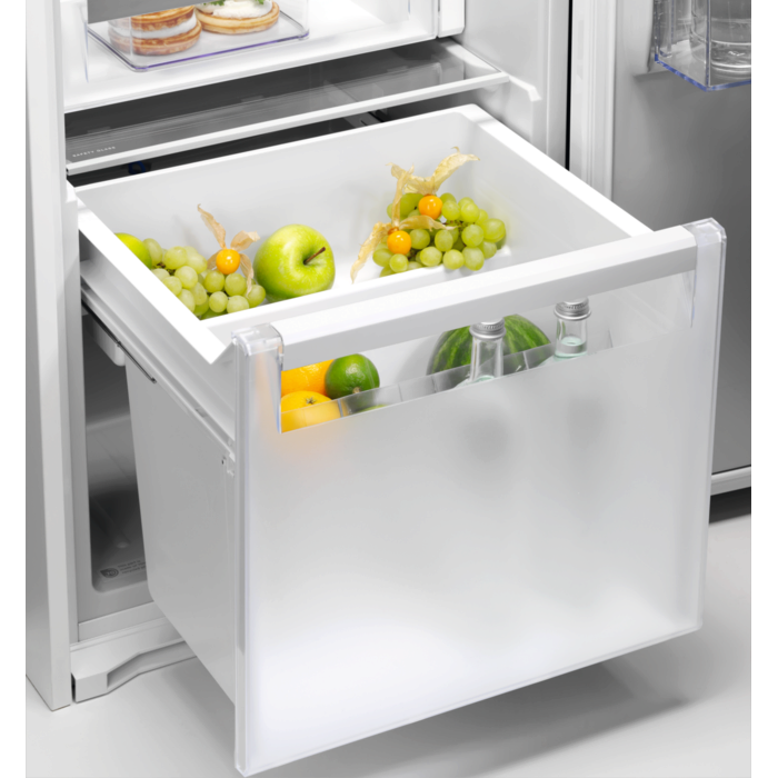 Electrolux - Pieni jääkaappi - ERD6DE18SX
