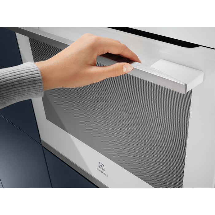 Electrolux - Pyrolyysiuuni - EOK8P2V0