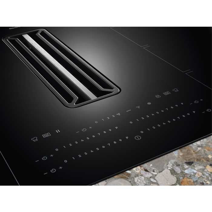 Electrolux - Induktiotaso liesituulettimella - HHOF875S
