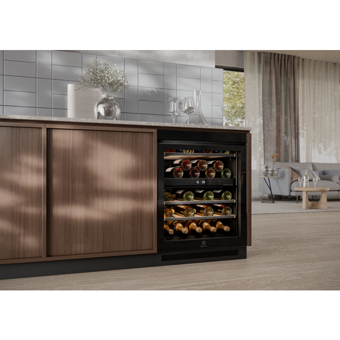 Electrolux - Viinikaapit - EWUD040B8B