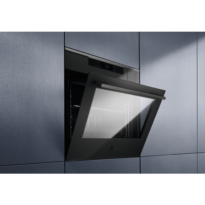 Electrolux - Kalusteuuni - EOK9S8T0