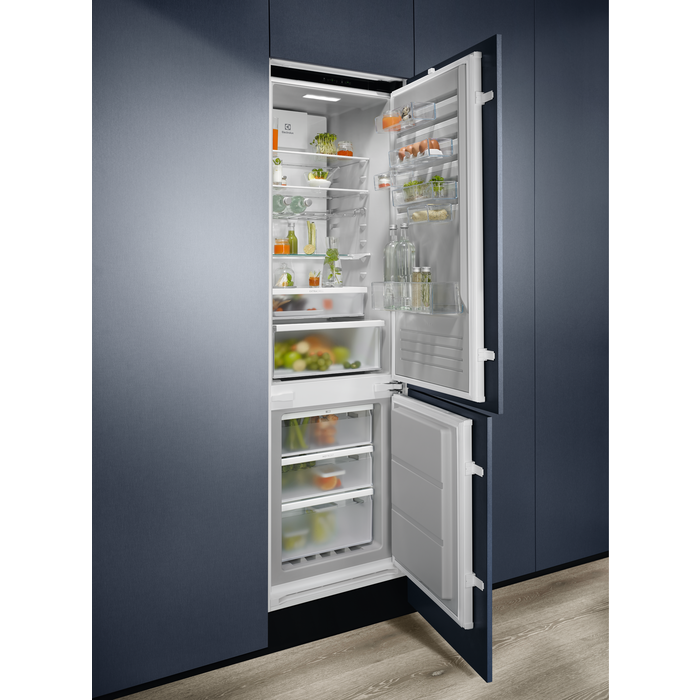 Electrolux - Integroitava jääkaappipakastin - ENT6ME19S