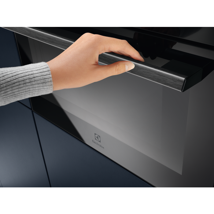 Electrolux - Compact-uuni - OOM807NB