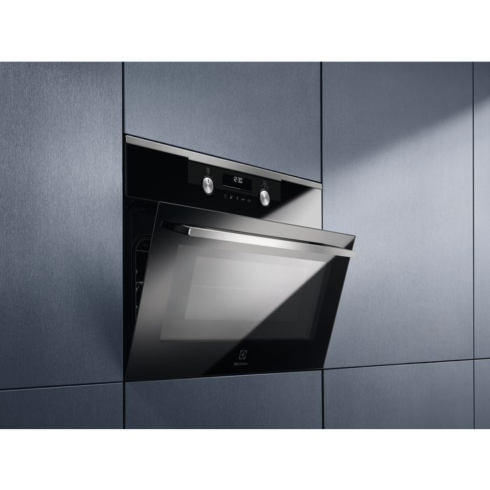 Electrolux - Integroitu mikroaaltouuni - CKM806CX