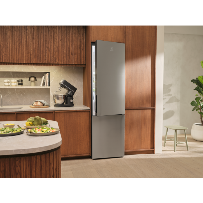 Electrolux - Jääkaappipakastin - LNT7MC36X