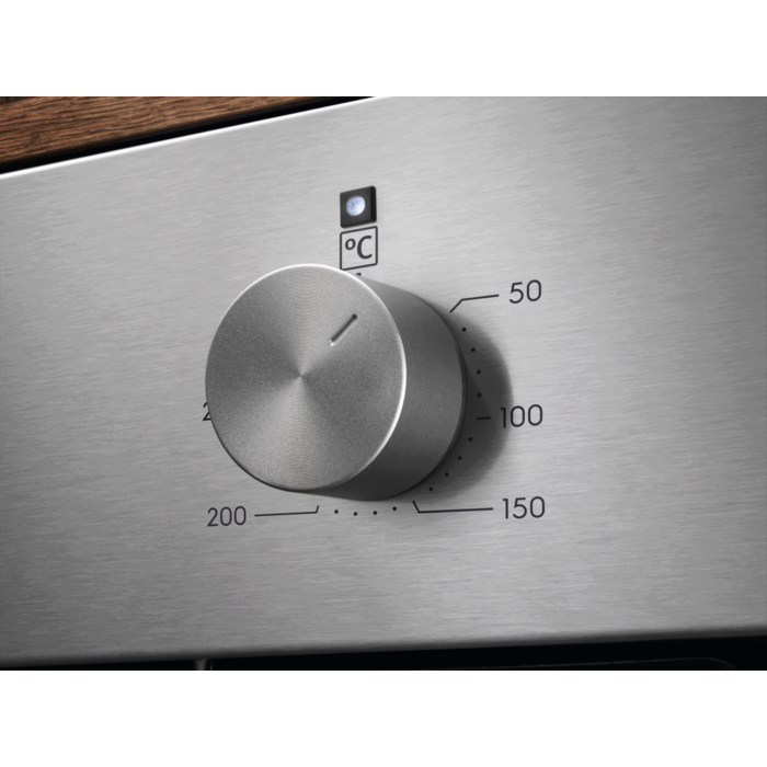 Electrolux - Kalusteuuni - BOC002EX