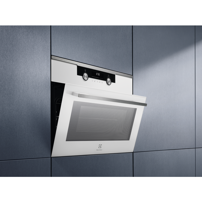 Electrolux - Integroitu mikroaaltouuni - CKM806CV