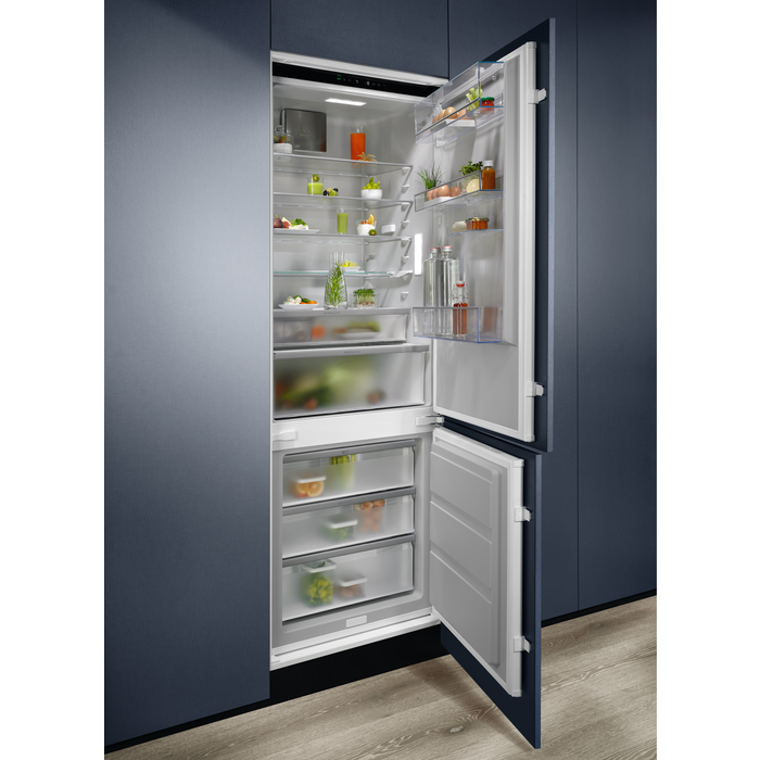 Electrolux - Integroitava jääkaappipakastin - ENP7TD75S