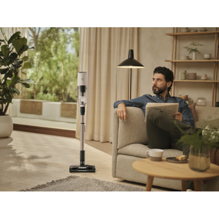 Electrolux - Johdoton varsi-imuri - EP82UB25SH