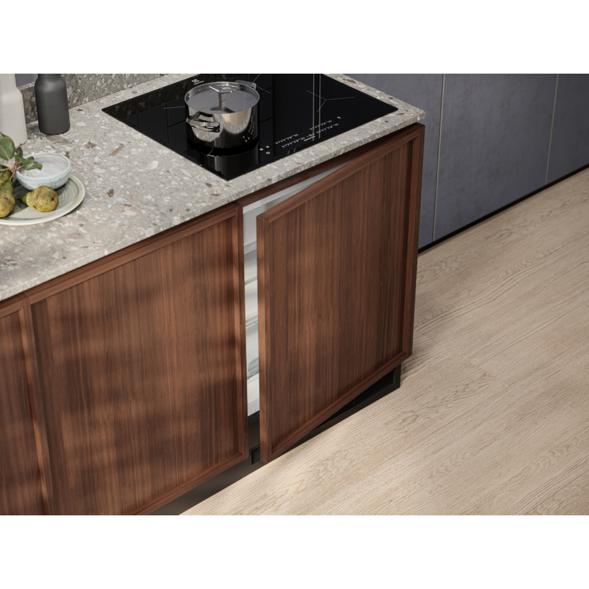Electrolux - Integroitava jääkaappi - LXB3AE82R