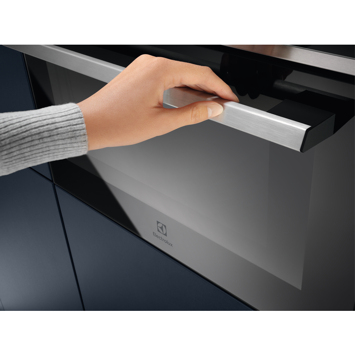 Electrolux - Compact-uuni - COM806CX