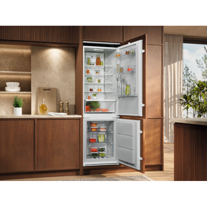 Electrolux - Integroitava jääkaappipakastin - LNT6ME18S0