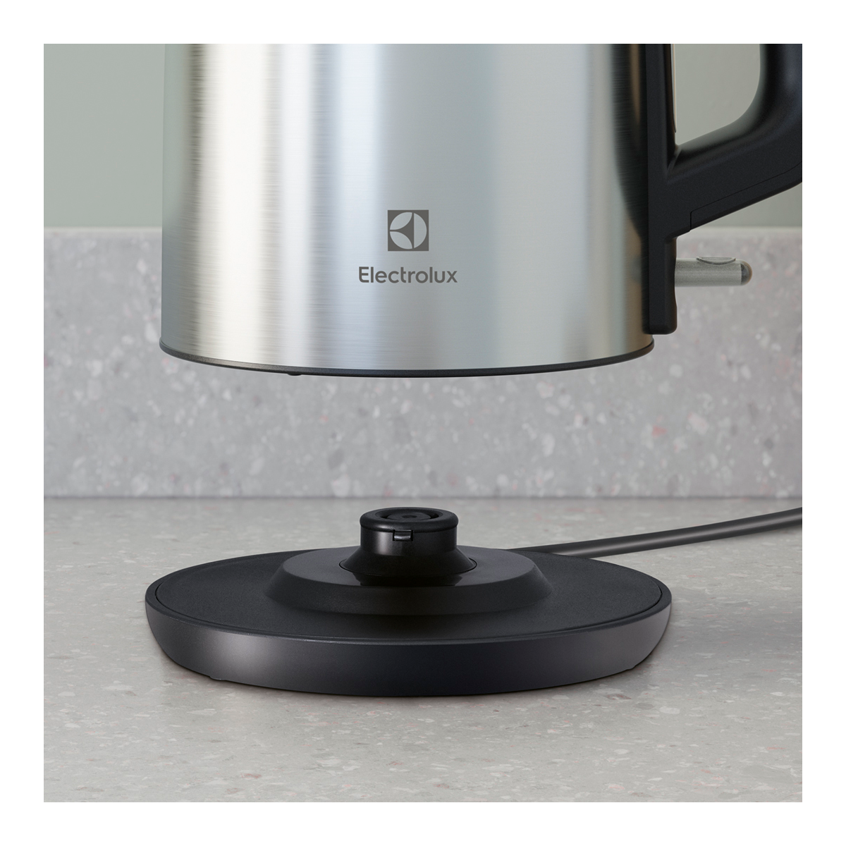 Electrolux - Vedenkeitin - E3K1-3ST