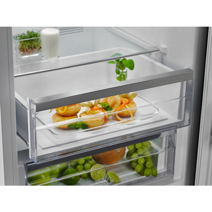 Electrolux - Jääkaappipakastin - KNT6ME33X