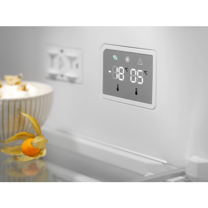 Electrolux - Jääkaappipakastin - KNT6ME33X