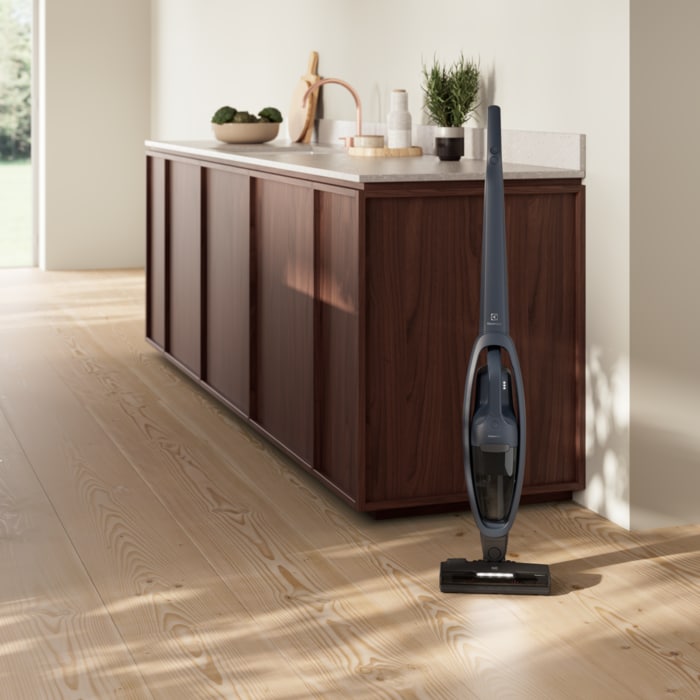 Electrolux - Johdoton varsi-imuri - ES52CB18DB