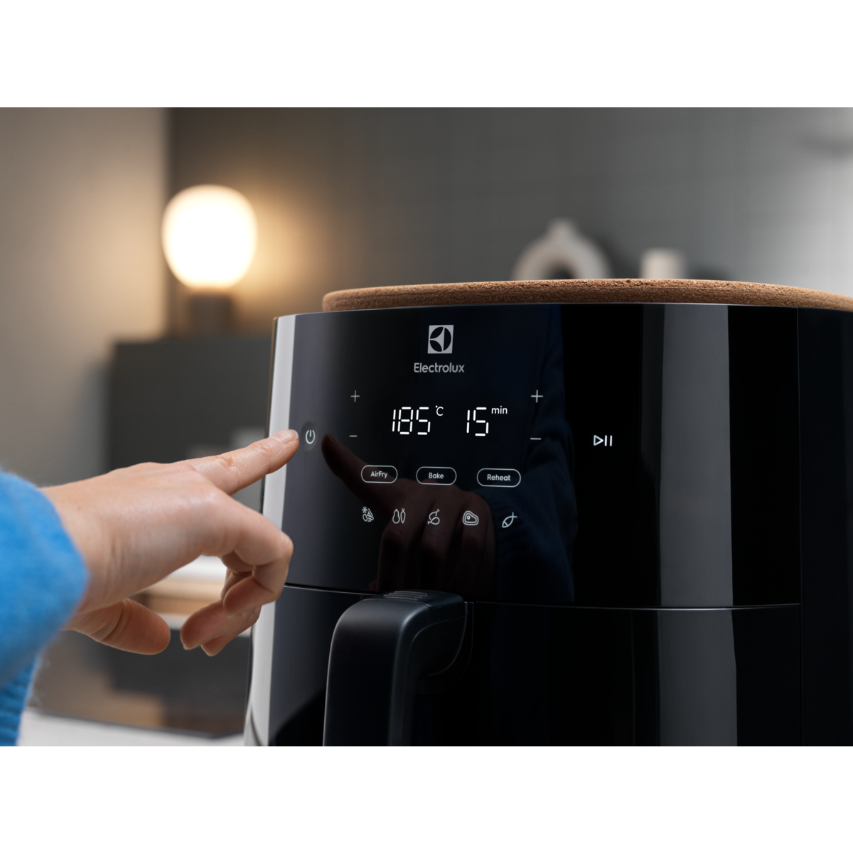 Electrolux - Air Fryer - EAF5B