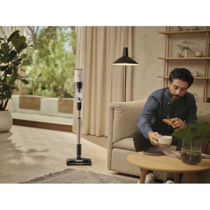 Electrolux - Johdoton varsi-imuri - EP82UB25SH