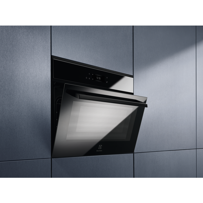 Electrolux - Integroitu mikroaaltouuni - OOM907NB