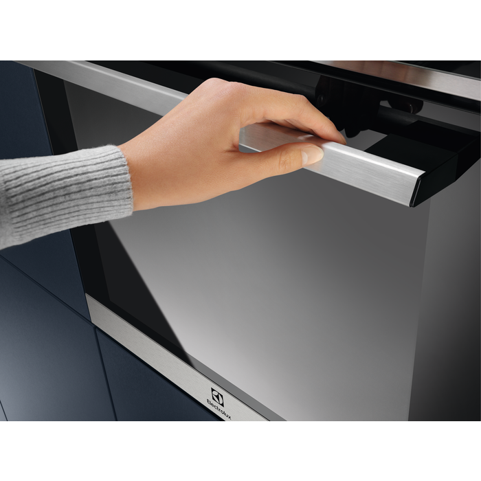 Electrolux - Pyrolyysiuuni - Y6POD57X