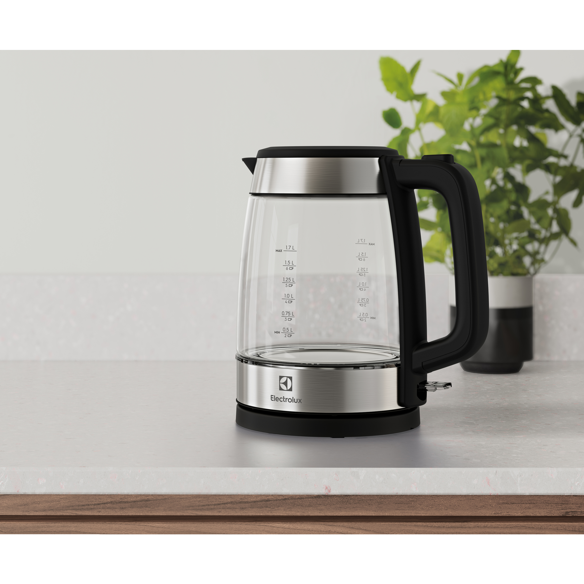 Electrolux - Vedenkeitin - E4GK1-4GB