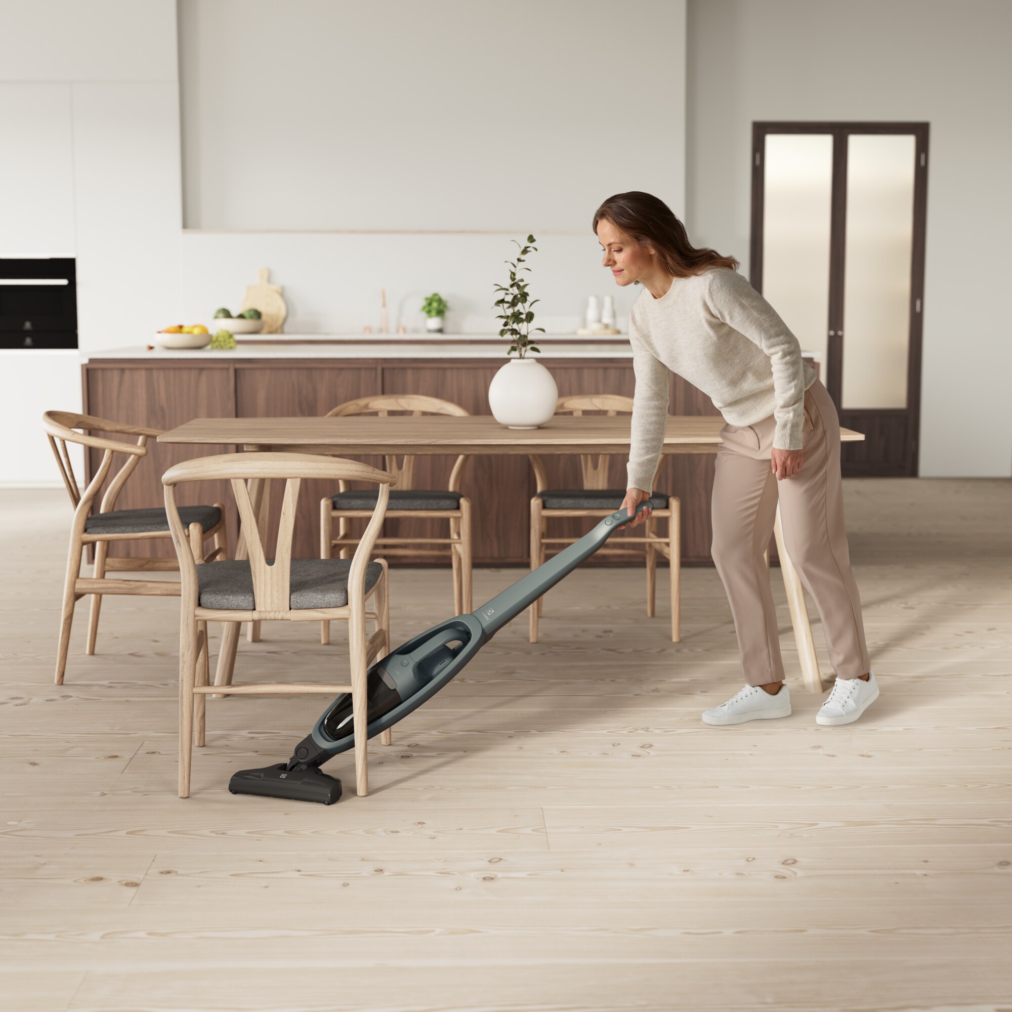 Electrolux - Johdoton varsi-imuri - ES52CB18OG