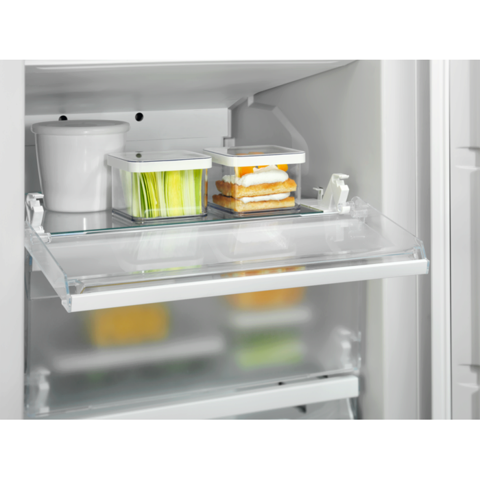 Electrolux - Integroitava pakastin - EUN7NE18S