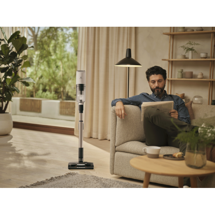 Electrolux - Johdoton varsi-imuri - EP82UB25SH