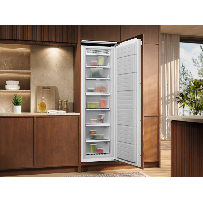 Electrolux - Integroitava pakastin - EUN7NE18C