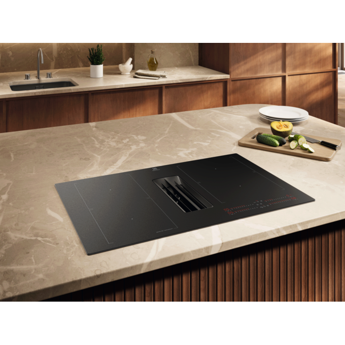 Electrolux - Induktiotaso liesituulettimella - EHH80KB9FC
