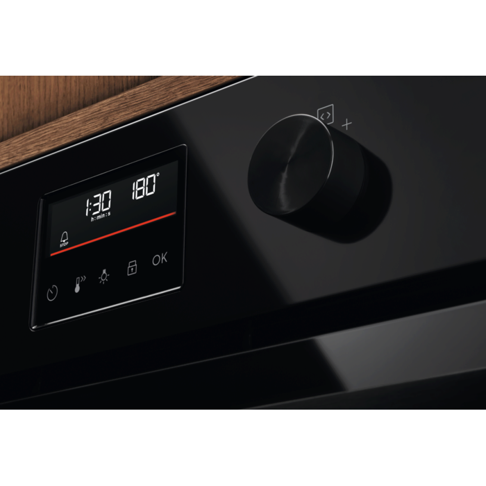 Electrolux - Kalusteuuni - COP810K