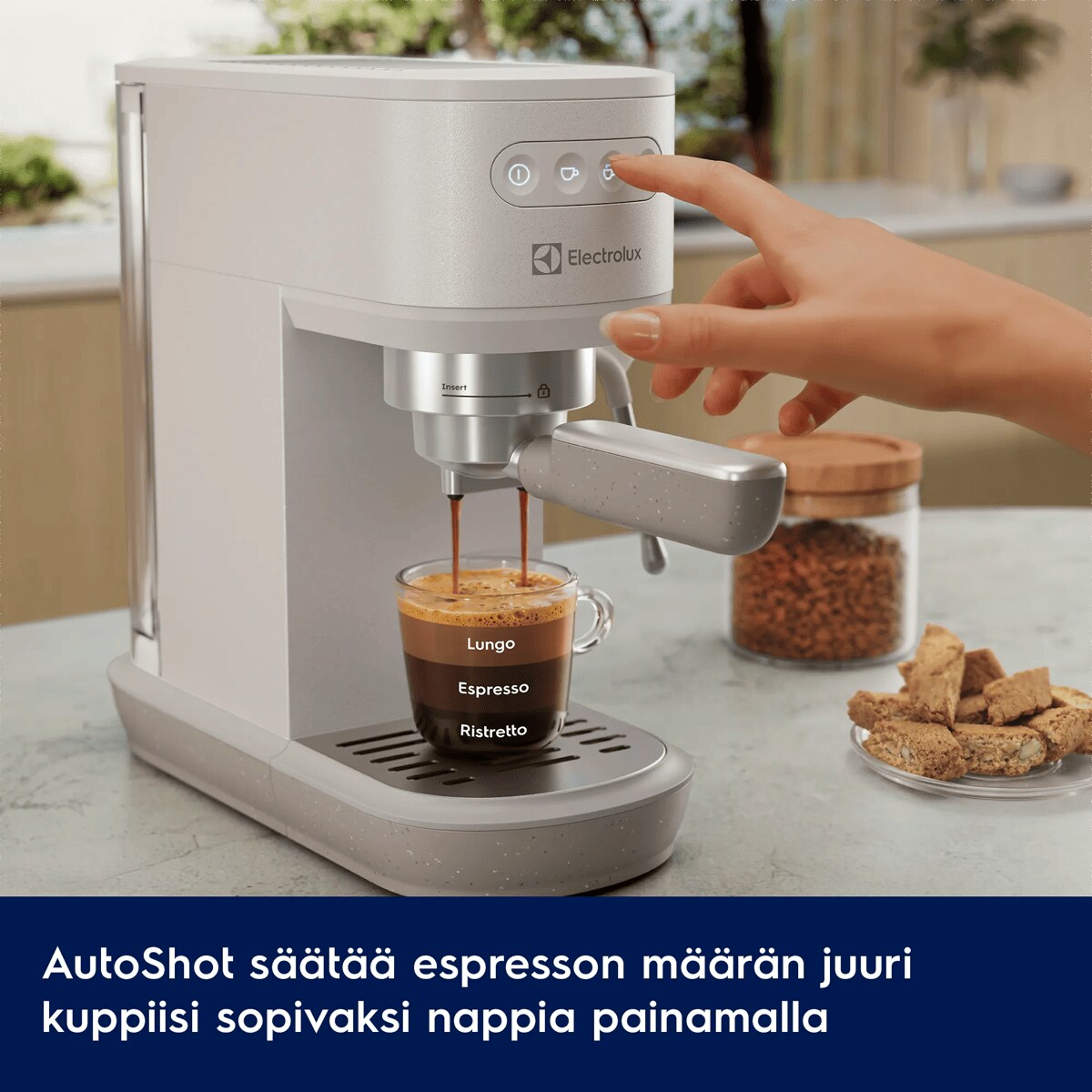 AutoShot säätää espresson määrän juuri kuppiisi sopivaksi nappia painamalla.      Lungo Espresso Ristretto