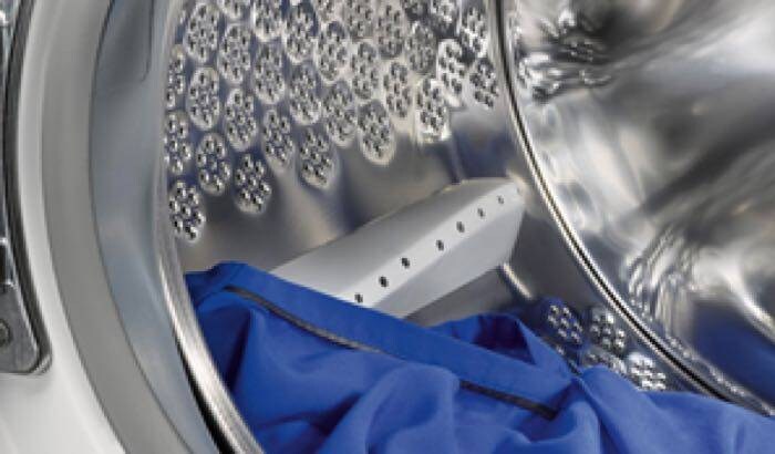 Näkymä pesukoneen rummusta