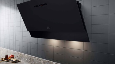Liesituuletin musta design