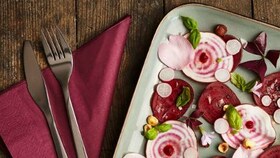 Punajuuri -carpaccio
